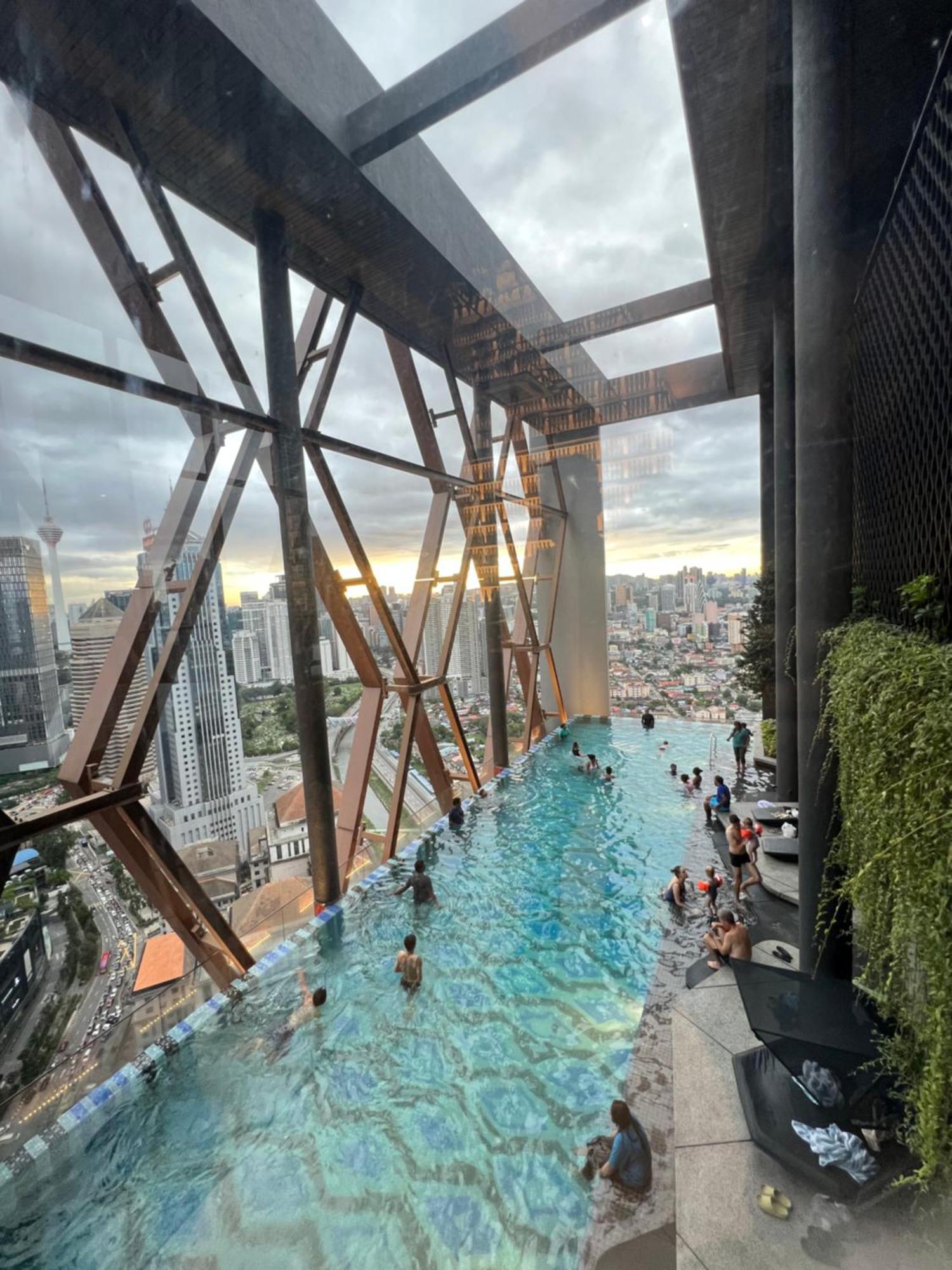 Scarletz Suites Kuala Lumpur By City Center Exterior foto